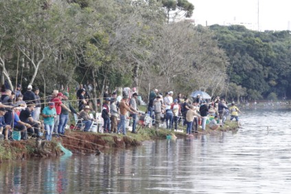 Pesca no Lago