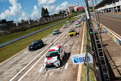 Foi exatamente no Autódromo Internacional Zilmar Beux, em 28 de maio de 2017, que a categoria realizou a primeira corrida