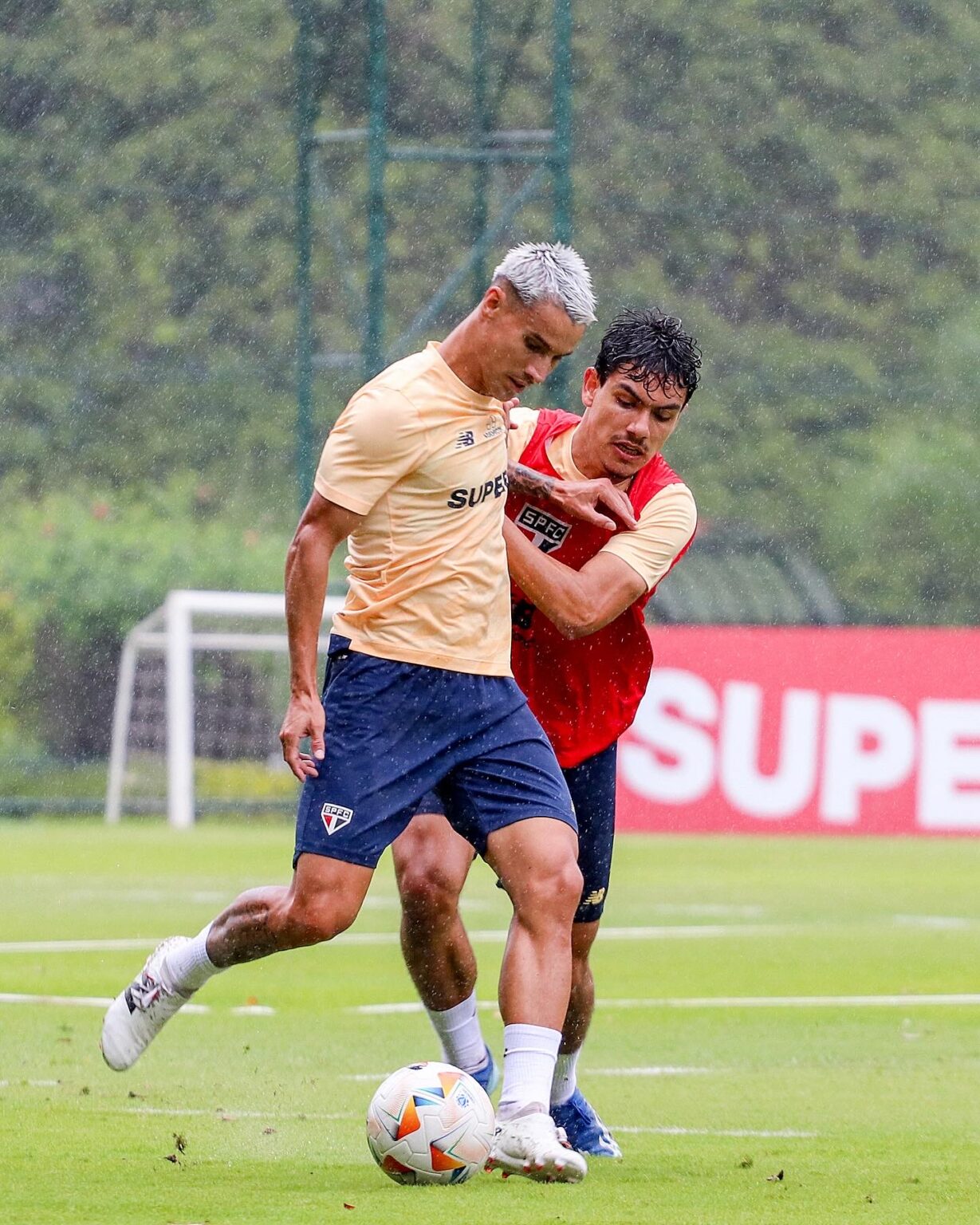 Nesta quinta-feira (16), o time entra em campo para enfrentar o Barcelona de Guayaquil com alguns objetivos a atingir