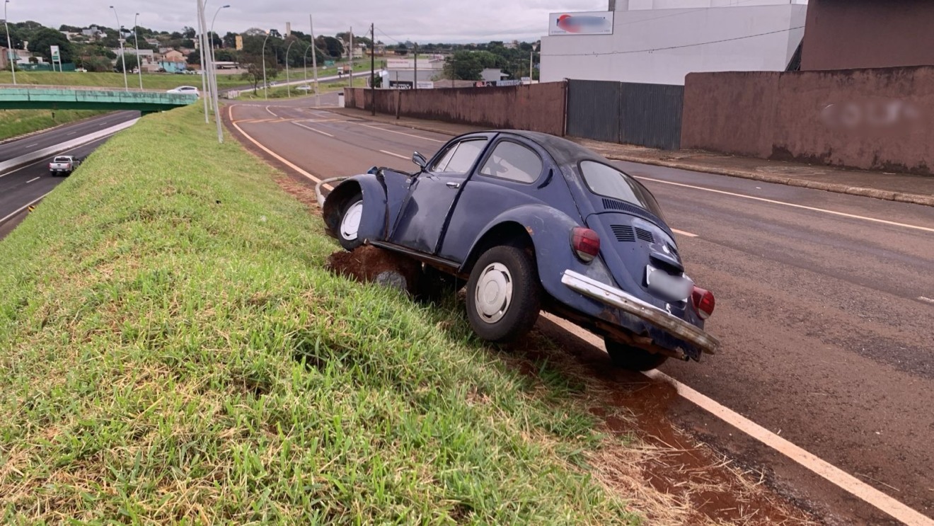 fusca acidente