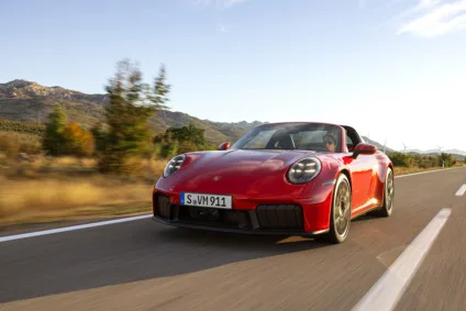 Porsche atualiza o icônico esportivo 911