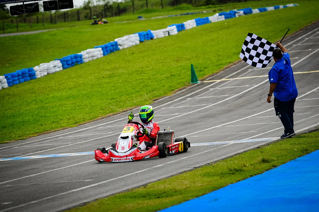 Firás Fahs conquista o título de vice-campeão da categoria OK FIA no Open e se empolga para a Copa Brasil e final da Regional Cup