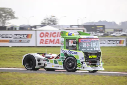 Muffato lidera a Fórmula Truck com 3 pontos de vantagem para Rafael Fleck