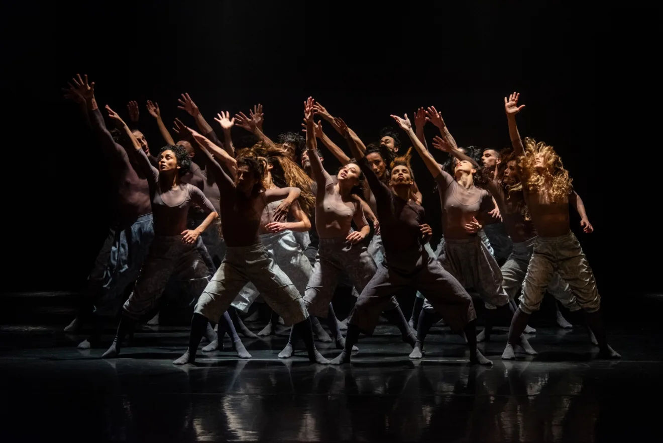 As apresentações serão realizadas no Teatro Municipal Sefrin Filho, em Cascavel, nos dias 28 e 29 de agosto às 20h30