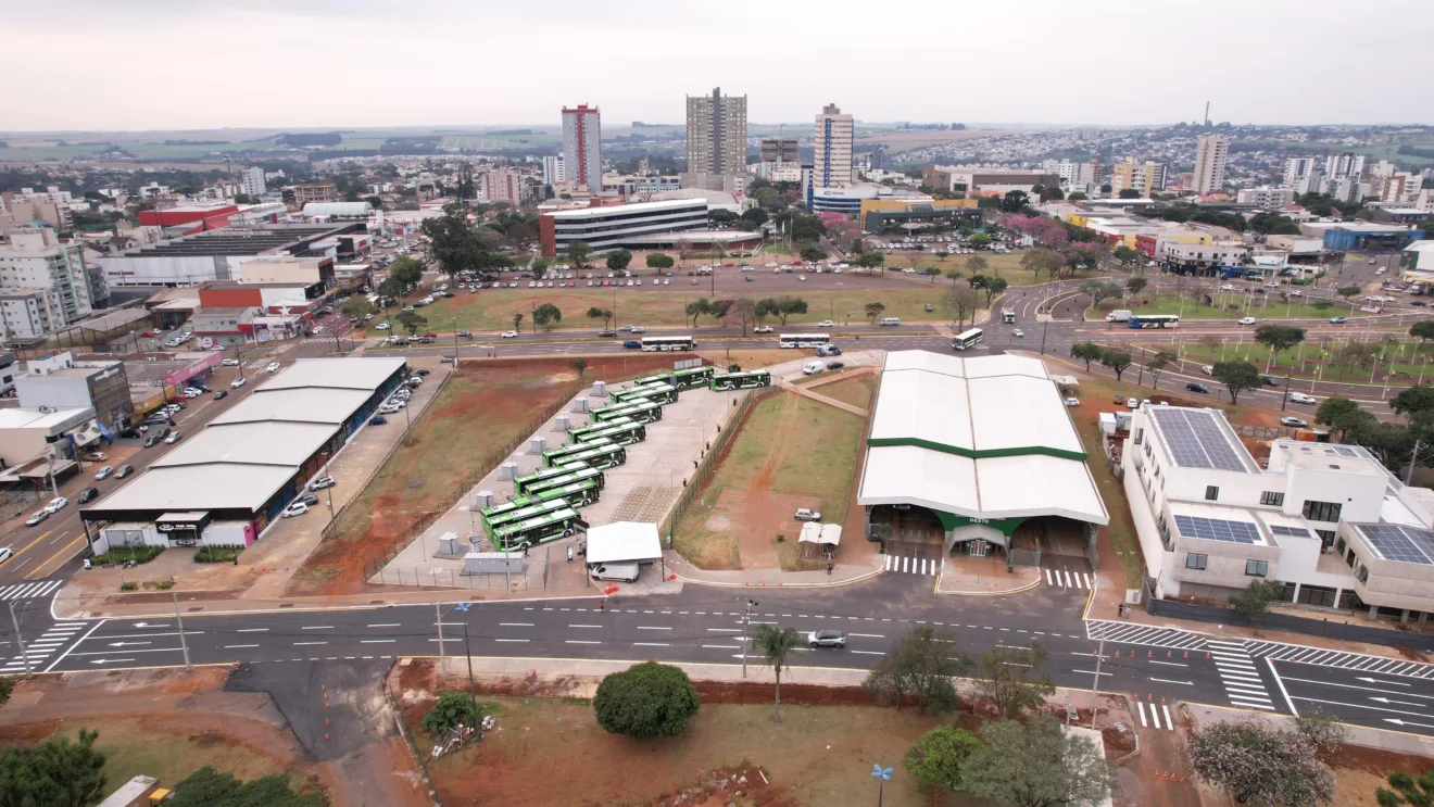 A obra de melhoria faz parte do complexo de obras do Eletroterminal, que foi inaugurado no começo deste mês, com a chegada dos 15 ônibus elétricos