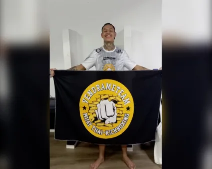 A luta, disputada em três rounds de três minutos, terminou com a decisão unânime dos juízes a favor de Formaio