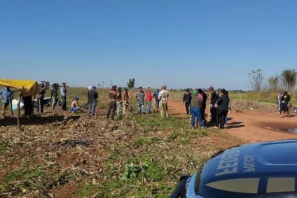 Na semana passada, a PF enviou uma equipe à Fazenda Brilhante para iniciar as negociações para retirada pacífica das famílias invasoras