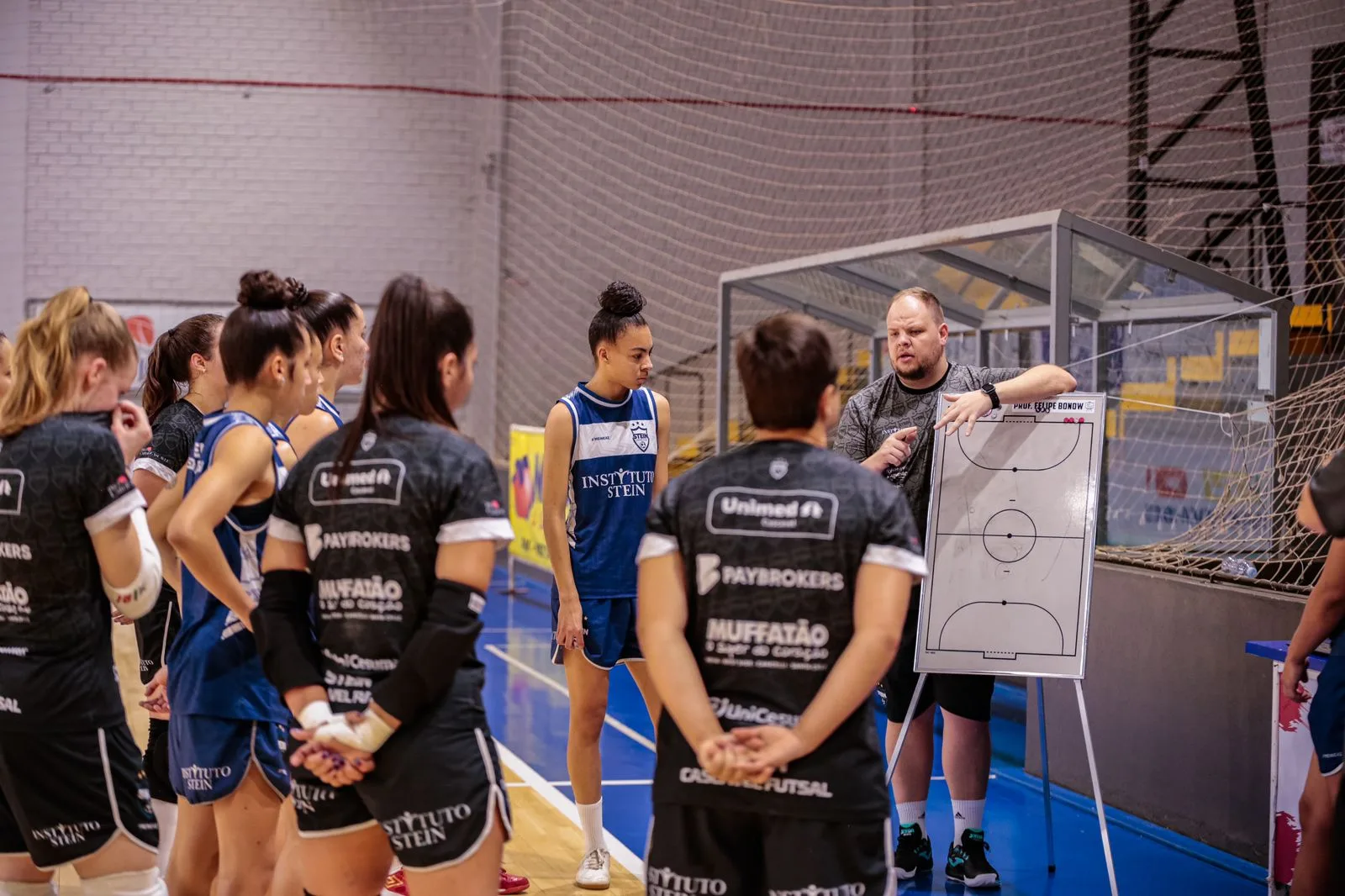 Os jogos serão nesta sexta-feira (30) e sábado (31), no ginásio da Neva - Foto: Assessoria Stein Cascavel Futsal
