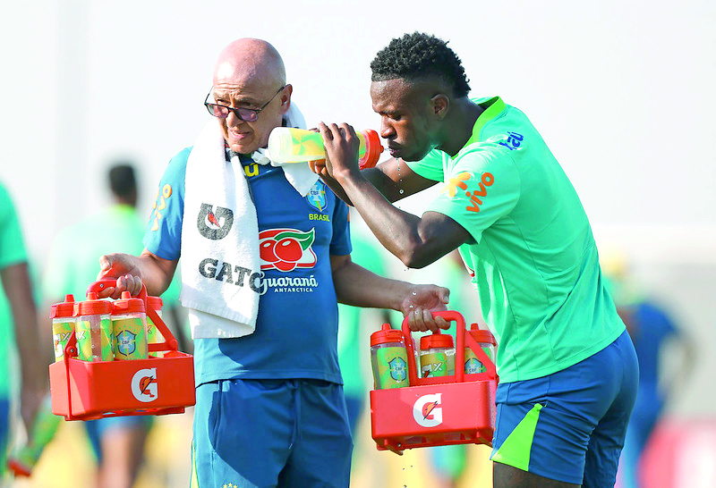 Confira a estreia do técnico Dorival Junior nas Eliminatórias e a busca do Brasil por uma reabilitação na Copa do Mundo - Foto: CBF