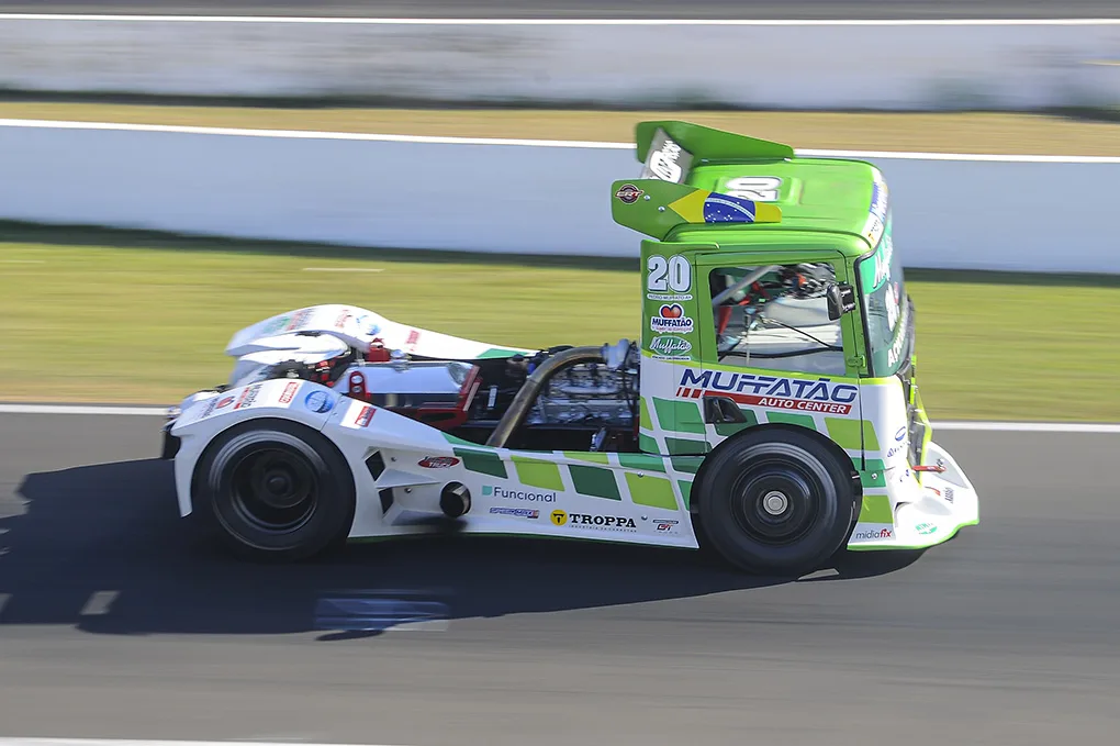 Pedro Muffato venceu as três últimas provas da Fórmula Truck em Guaporé - Foto: Tiago Soares
