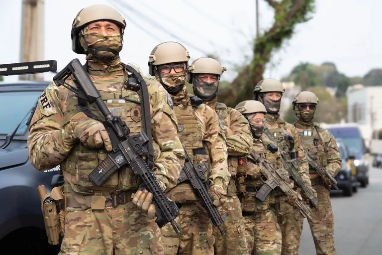 Operação conjunta ocorreu simultaneamente em duas cidades do Paraná, três em Santa Catarina e em Indaiatuba, São Paulo - Foto: PRF