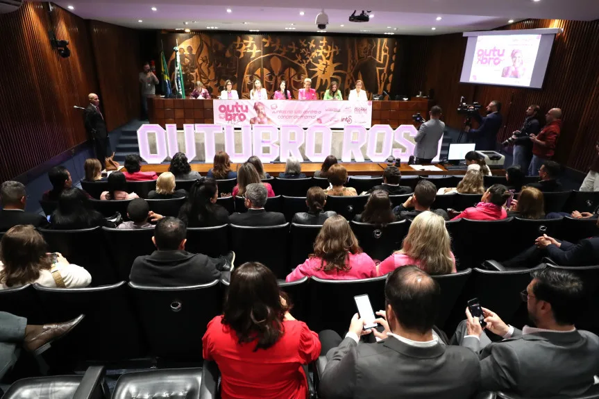 Conheça a importância da campanha Outubro Rosa na conscientização sobre o câncer de mama e no acesso aos serviços de diagnóstico precoce - Foto: Valdir Amaral/Alep