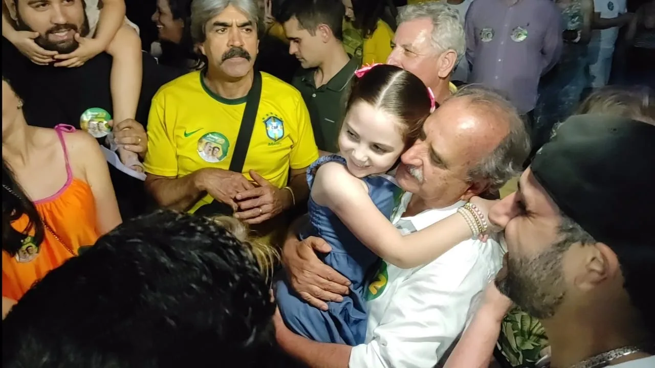 Os cascavelenses elegeram seu novo prefeito: Renato Silva conquistou a vitória com 56,41% dos votos válidos. Saiba mais sobre a eleição em Cascavel - Foto: Celso Dias