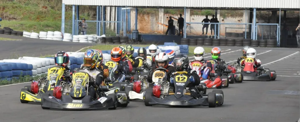 O Kartódromo Luigi Borghesi sedia no fim de semana o Paranaense e de 11 a 16 de novembro o Campeonato Brasileiro
Crédito: Daniel Procópio/Divulgação
