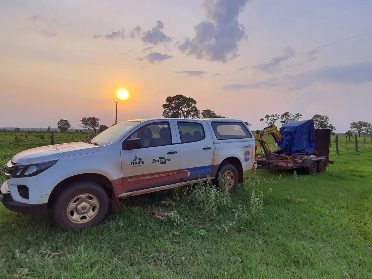 Colaboração de produtores rurais para acessar propriedades em Mato Grosso do Sul. Conheça o Programa Ação Integrada de Solo e Água (AISA) da Itaipu Binacional e Embrapa - Divulgação