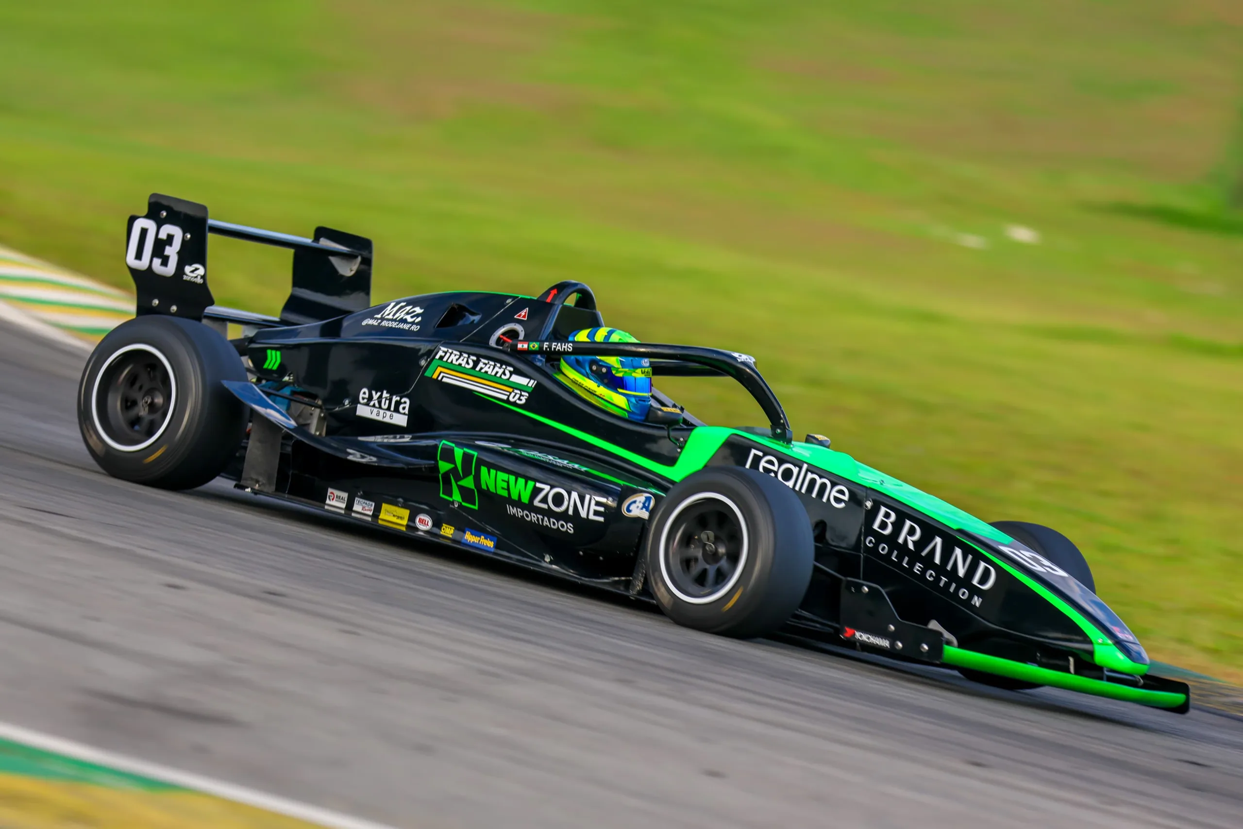 Firás Fahs conquistou uma vitória e um segundo lugar na última etapa, em Interlagos. Foto: Edmar Salguero/Divulgação