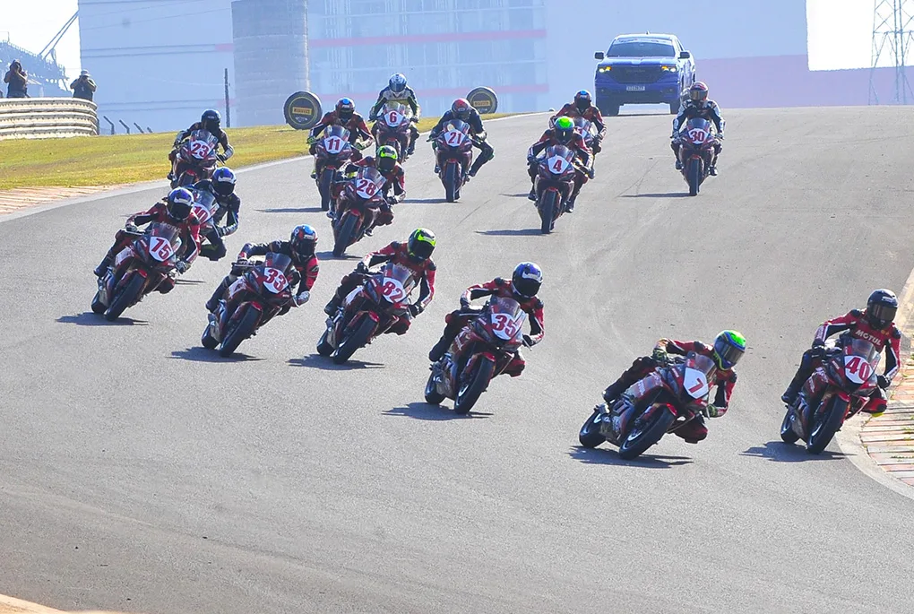 Os treinos livres do GP Cascavel do Moto1000GP têm início nesta sexta-feira em Cascavel. Foto: Divulgação