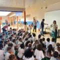 Conscientização sobre os riscos de intoxicação em crianças: Programa Saúde na Escola promove ações educativas para prevenir acidentes - Foto:  SESA