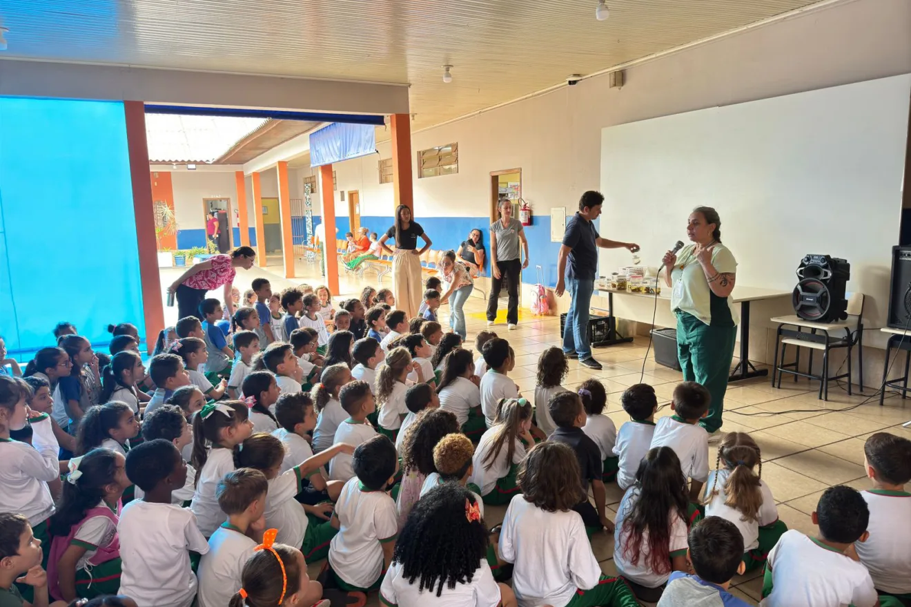 Conscientização sobre os riscos de intoxicação em crianças: Programa Saúde na Escola promove ações educativas para prevenir acidentes - Foto:  SESA