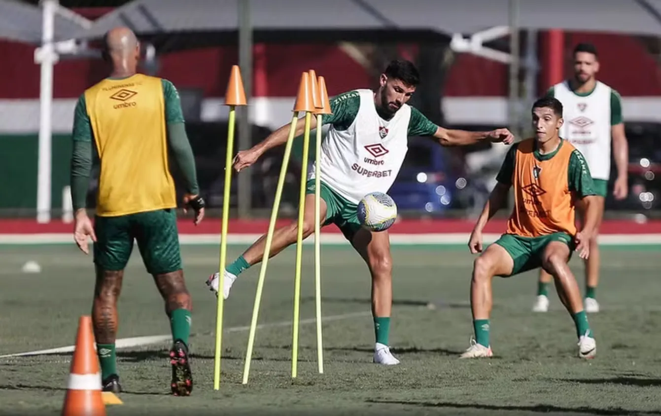 Na luta contra o rebaixamento, Flu muda para pegar o Cruzeiro. Foto: Marcelo Gonçalves/Fluminense FC