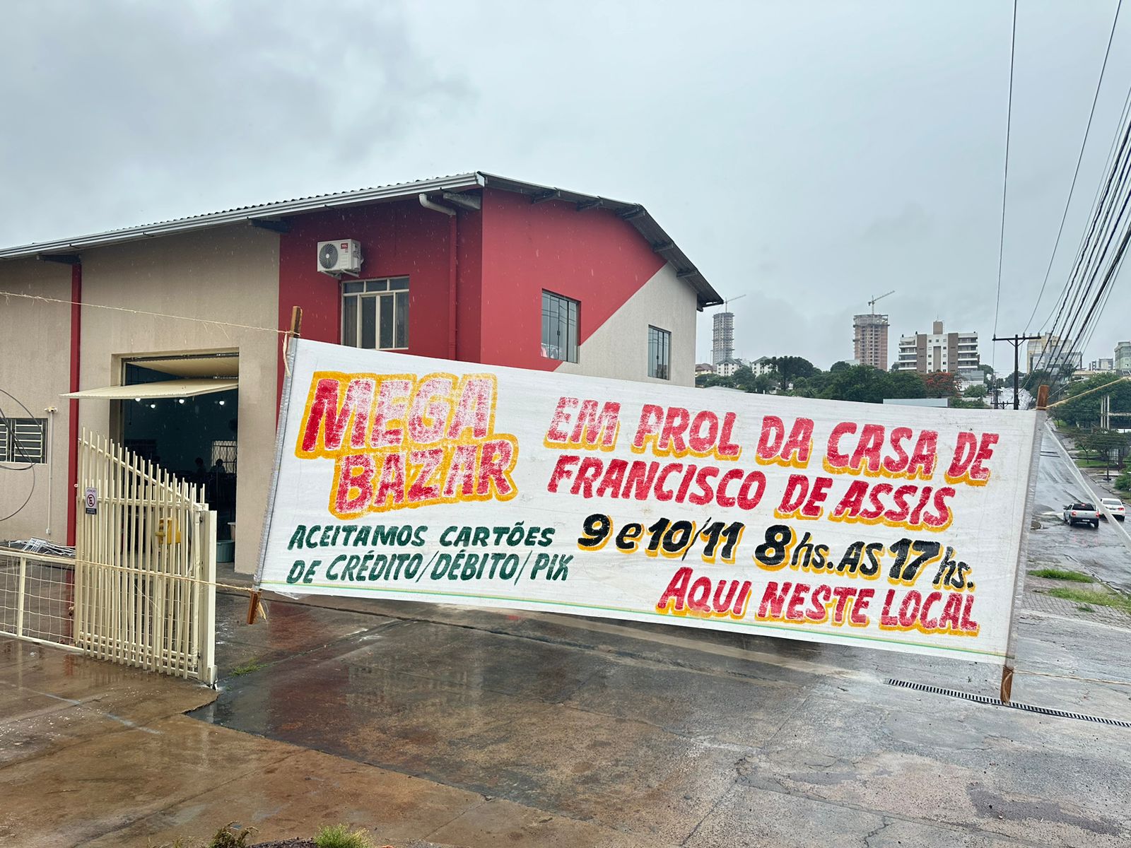 Descubra o incrível bazar beneficente da Casa de Francisco de Assis. Roupas, calçados, brinquedos e mais por a partir de R$ 2,00 - Foto: Divulgação