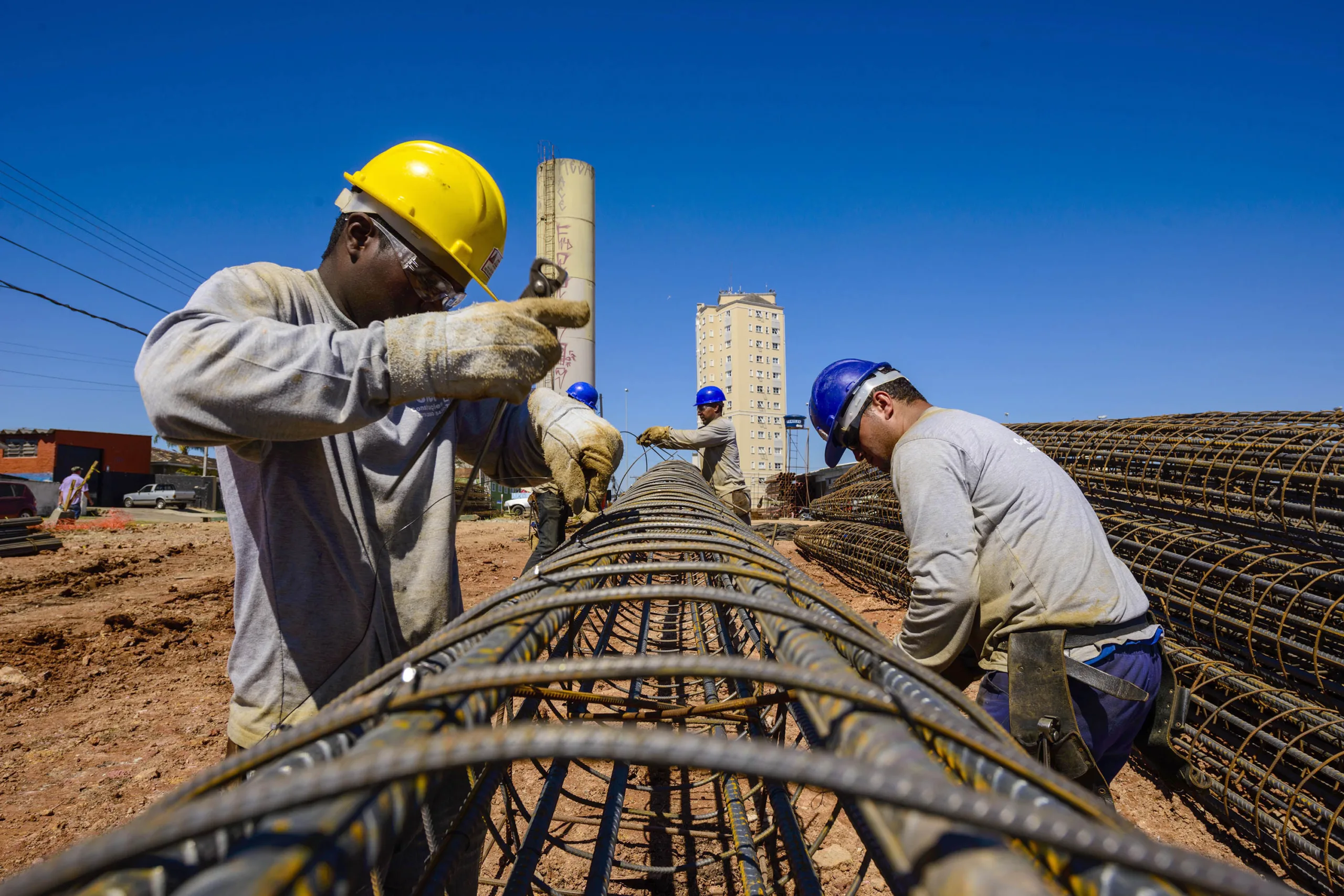 Paraná registra a 5ª menor taxa de desemprego do País no terceiro trimestre de 2024, indicando ambiente econômico favorável - Foto: AEN