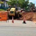 Descubra a revitalização da Avenida Carlos Gomes. Conheça as obras de pavimentação e melhoria nesse trecho importante da cidade - Foto: Divulgação