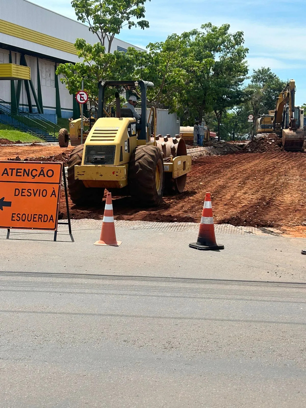 Descubra a revitalização da Avenida Carlos Gomes. Conheça as obras de pavimentação e melhoria nesse trecho importante da cidade - Foto: Divulgação