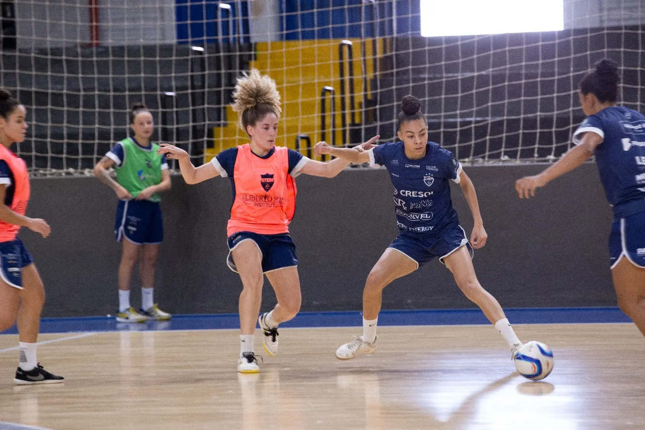 Stein volta a jogar após quase um mês apenas de treinos - Foto: Assessoria 