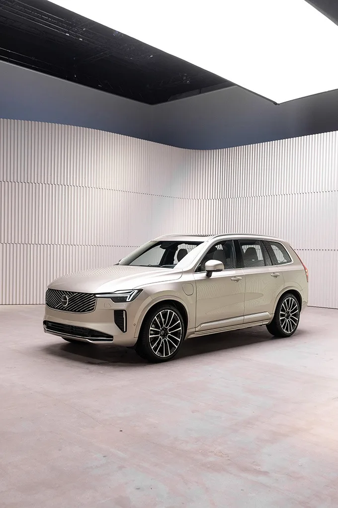 Conheça a nova XC90 da Volvo - o SUV híbrido topo de linha com atualizações tecnológicas e de design, mantendo o requinte e a segurança característicos da marca - Fotos: Divulgação 