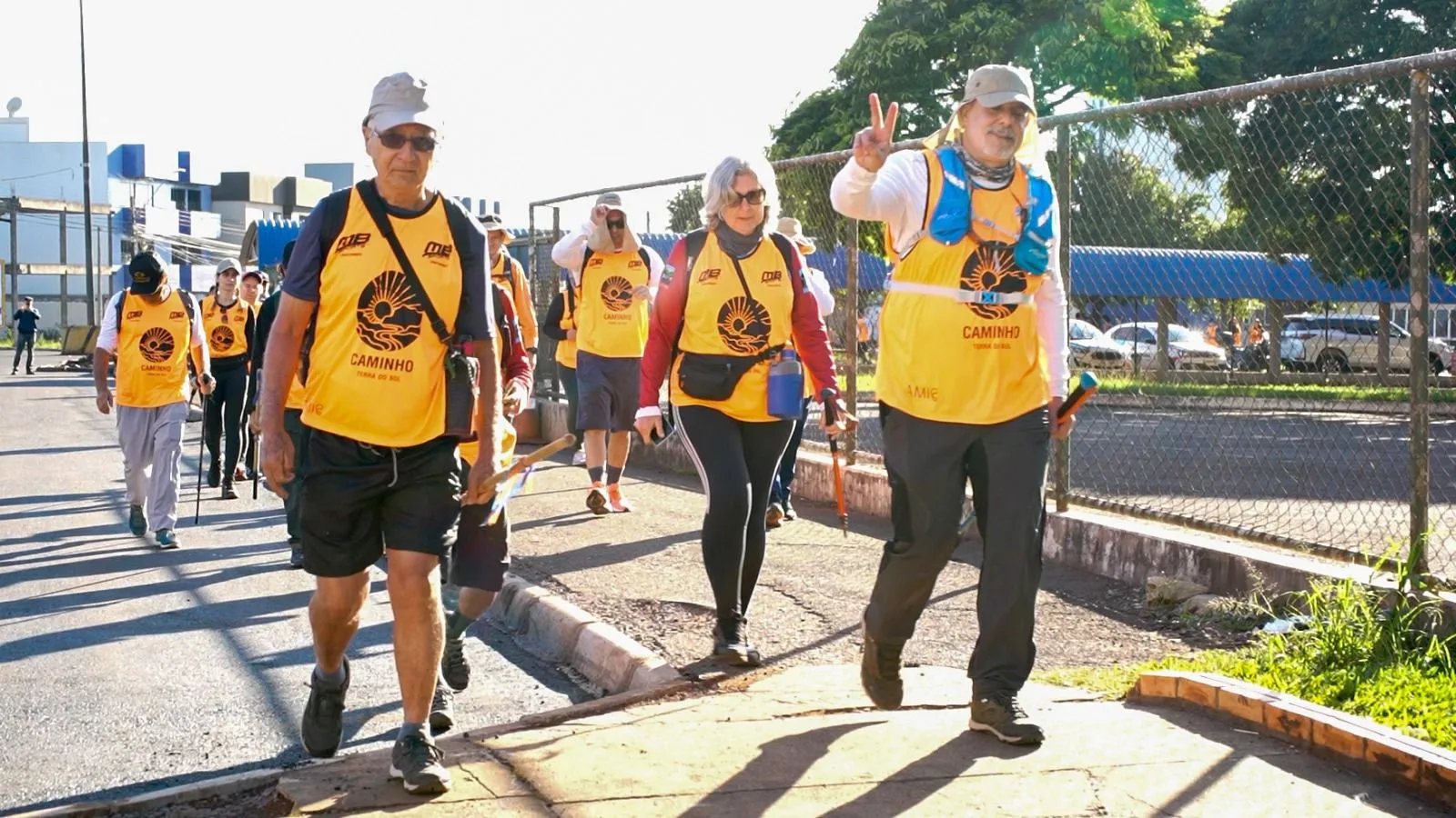 Os 42 peregrinos percorrerão pelo menos 33 km por dia