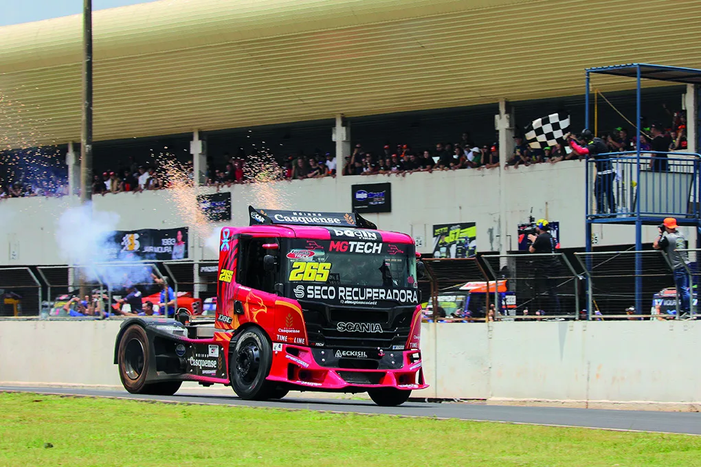 Corrida com caminhão