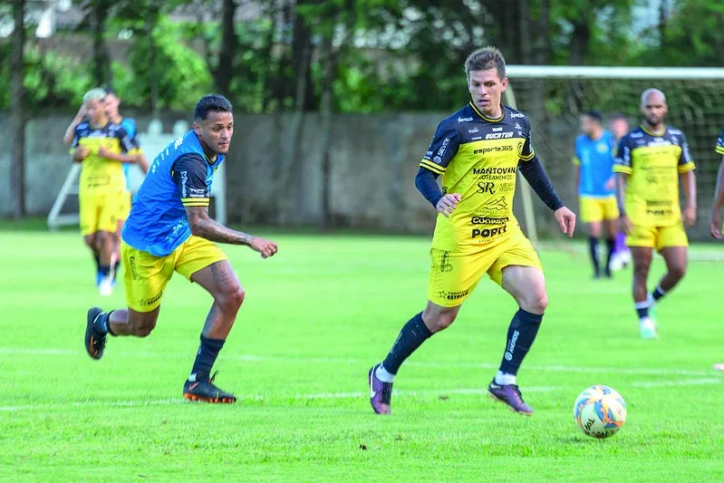 FC Cascavel estreia elenco em torneio