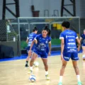 Meninas do Stein Futsal jogando Futsal