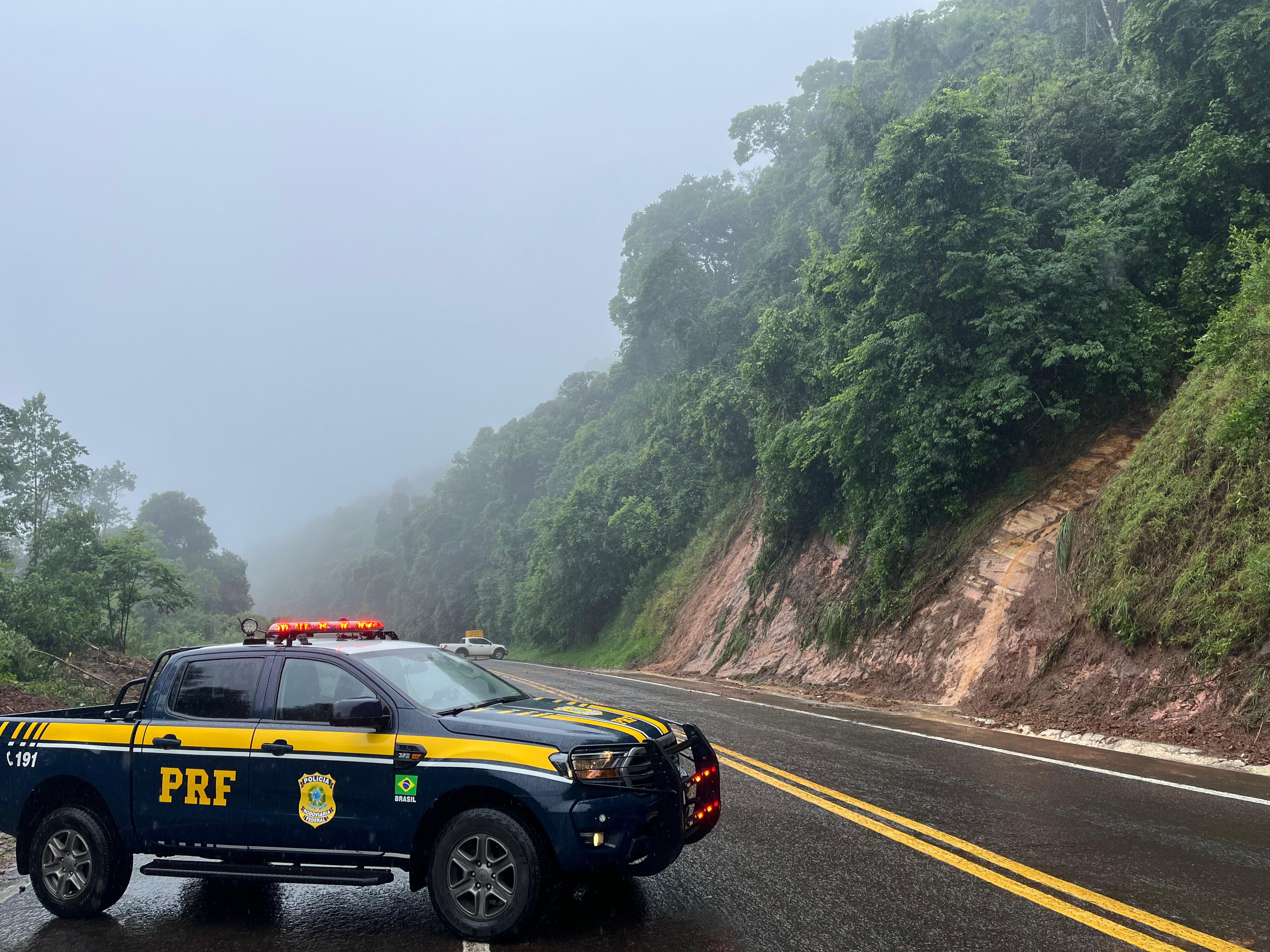 Fortes causam insegurança na BR-277 em Guarapuava