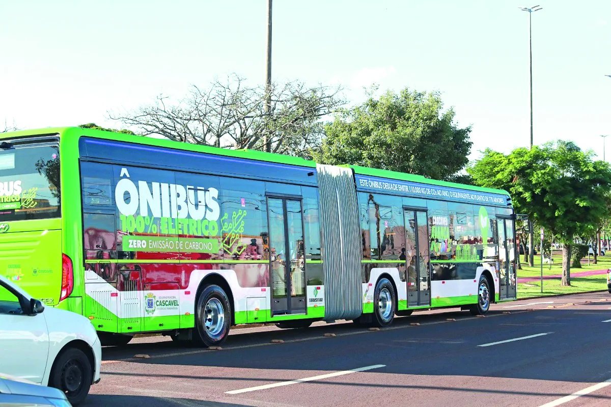 Nova empresa assume a manutenção dos ônibus elétricos de Cascavel