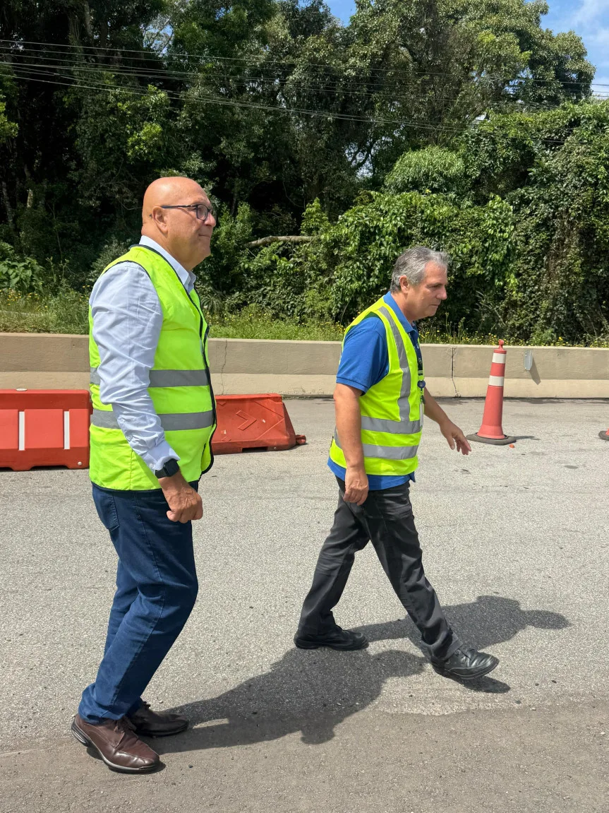 Deputado Romanelli busca melhorias na sinalização para segurança dos motociclistas nas rodovias pedagiadas pela EPR Litoral Pioneiro - Foto: Divulgação/Assessoria Parlamentar