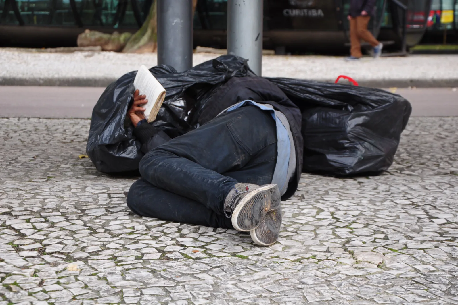 Moradores de Rua: Secretária confirma mudança da Casa Pop para região central