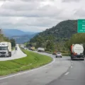 Investimento de R$ 6,38 bilhões em rodovias no Paraná. Saiba como o BNDES está contribuindo para melhorar a infraestrutura rodoviária do estado - Foto: Roberto Dziura/AEN