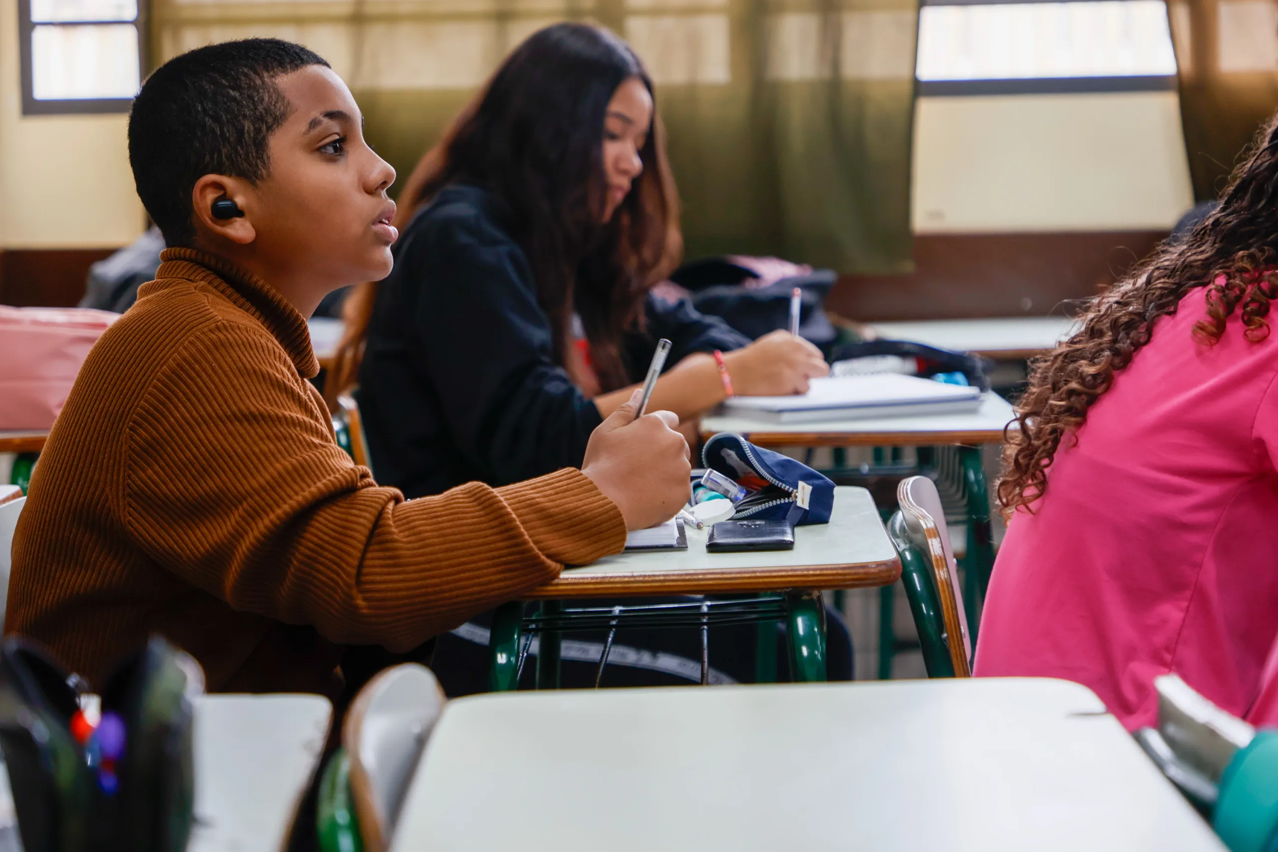 Decisão no Tribunal de Justiça garante a continuidade do programa Parceiro da Escola implementado em colégios estaduais - Foto: Gabriel Rosa/AEN