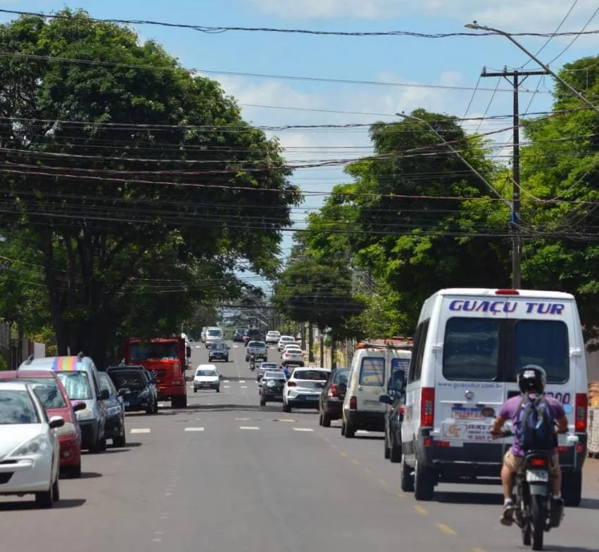 Conheça o complexo de obras da nova Avenida Carlos Gomes em Cascavel e as alterações de mobilidade urbana - Foto: Paulo Alexandre/O Paraná