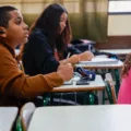 Decisão do Tribunal de Justiça garante continuidade do Programa Parceiro da Escola em colégios estaduais - Foto: AEN 