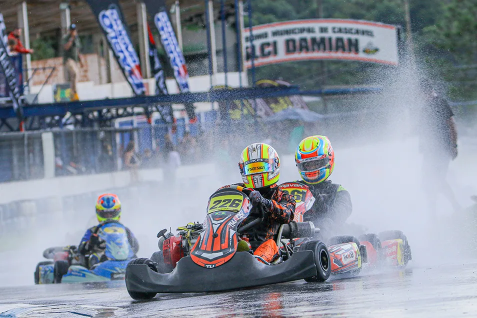 Conheça o calendário 2025 do MBR (Marcas Brasil Racing). Campeonato de automóveis com etapas em diferentes estados e circuitos pelo Brasil - Foto: Divulgação