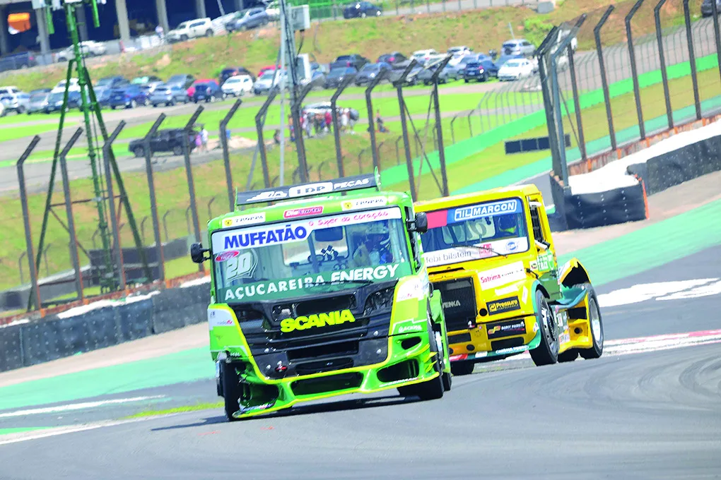 Muffato levou três pancadas de Leandro Reis e no final teve a quebra da turbina - Foto: Tiago Soares