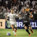 O Santos precisa vencer no clássico contra o Corinthians para manter suas chances no Campeonato Paulista - Foto: Raul Baretta/ Santos FC 