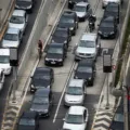 Evite multas! O pagamento do IPVA para carros com final de placa 5 e 6 deve ser feito até 24 de fevereiro - Foto: José Fernando Ogura