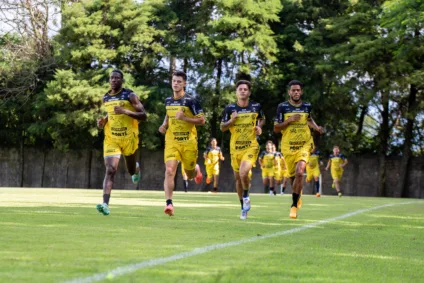 FC Cascavel joga com necessidade de somar pontos