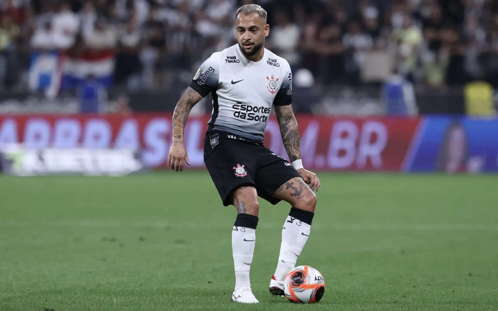 Corinthians enfrenta o Barcelona de Guayaquil na Libertadores. Confira os detalhes desse emocionante duelo de futebol - Foto: Marcelo Zambrana/AGIF