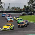 Acompanhe a 2ª etapa da Copa Joy Chevrolet em Interlagos! Descubra tudo sobre os automóveis e a nova dupla na pista - Foto: Divulgação