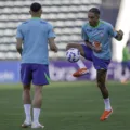 Brasil e Colômbia se enfrentam em um jogo equilibrado. Descubra tudo sobre este clássico do futebol e suas repercussões - Foto: Rafael Ribeiro/CBF

